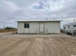 800 Clark Ln, Fallon, NV 89406