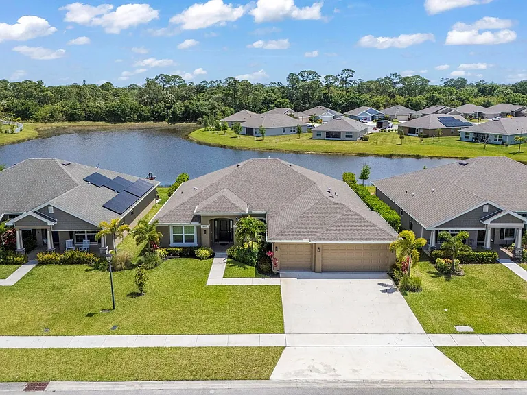 8517 Waterstone Blvd — Photo 4