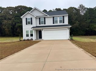 5805 Panther Dr, Hope Mills, NC 28348
