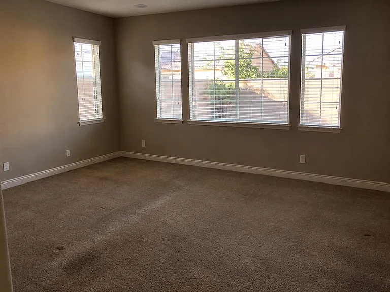 1520 E Sagittarius Pl — Photo 16