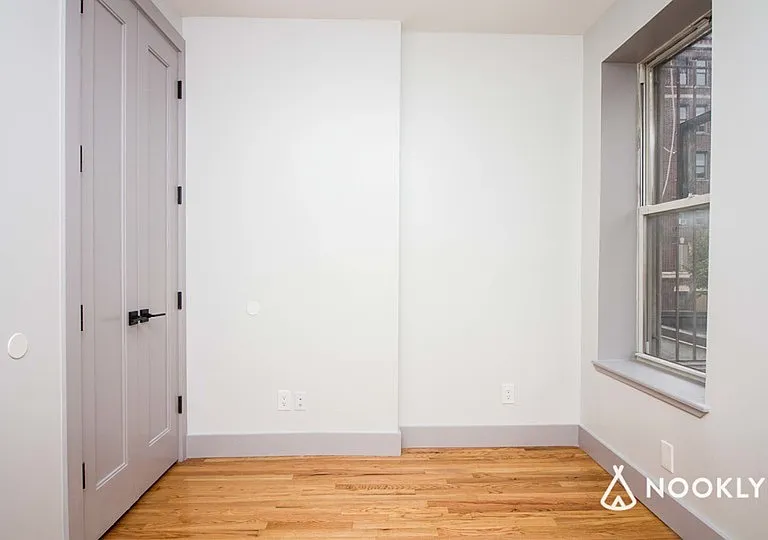 379 S 5th St #1L — Photo 11