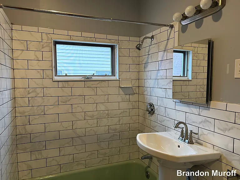 241 Highland Ave #2 — Photo 2