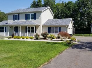 52 E Saylor Ave, Plains, PA 18702