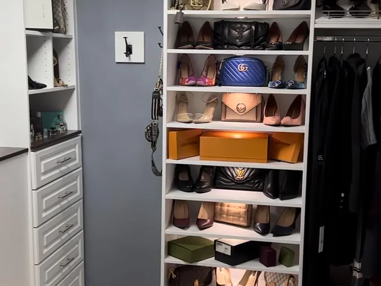 Custom closet