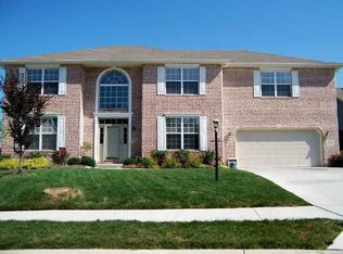 2904 W Waterford Ln, Muncie, IN 47304