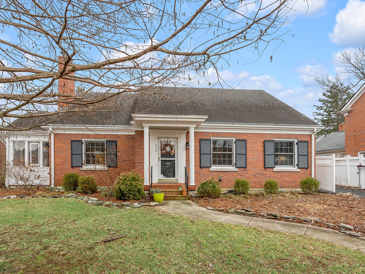 328 Queensway Dr, Lexington, KY 40502 Zillow