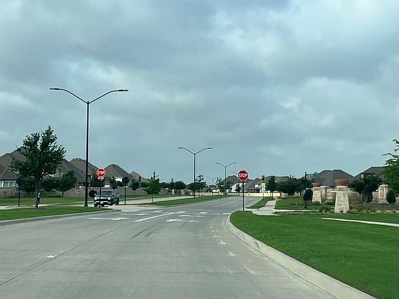 4th image of 453 Letara Vista Dr