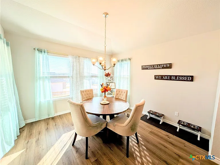 305 Bobby Lou Ln — Photo 10