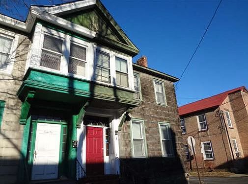 1st image of 46 1st St