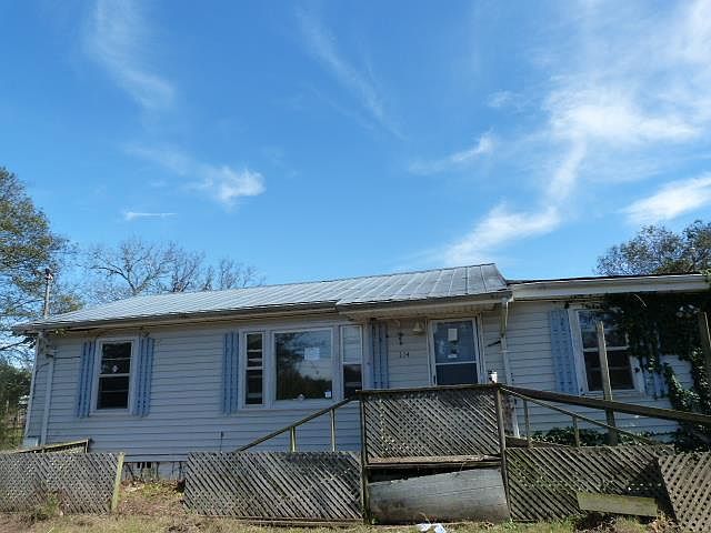 1st image of 114 Couch Ln
