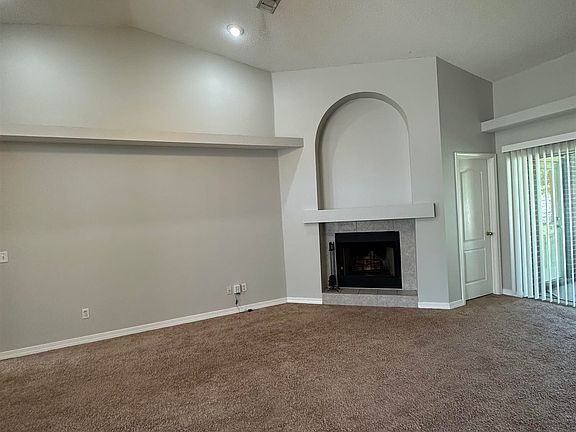 2nd image of 2031 Horton Dr
