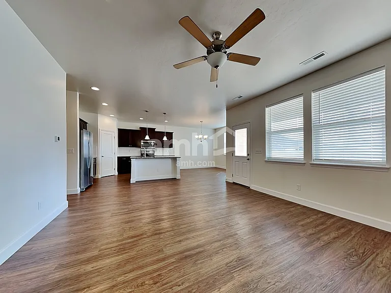 1511 S Horton St — Photo 5