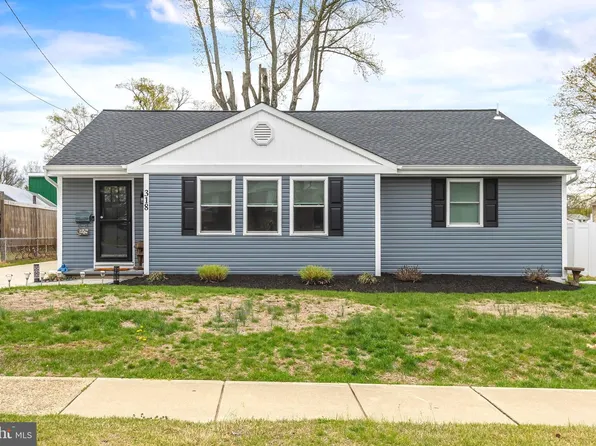 318 E 3rd St, Florence, NJ 08518