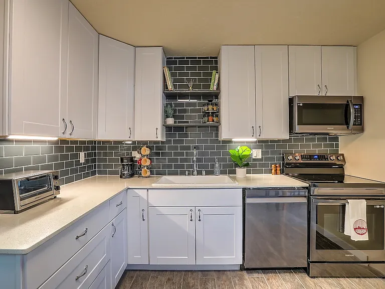 3533 Vail Ave SE #A — Photo 10