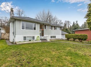 11032 86a Ave, Delta, BC V4C 2Y2