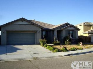 9140 Seal Beach Dr, Hesperia, CA 92344