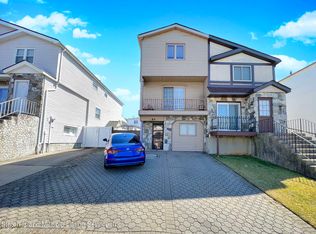 63 Evans St, Staten Island, NY 10314