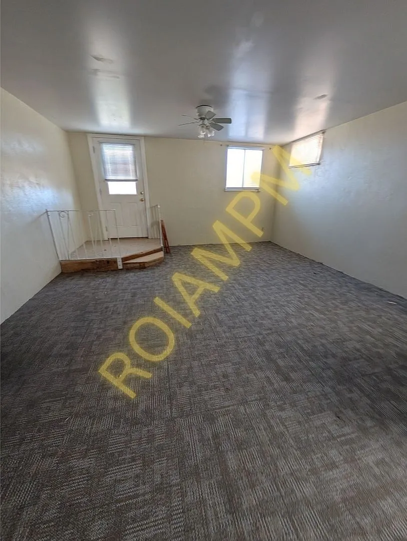2525 Falls Ave E — Photo 1