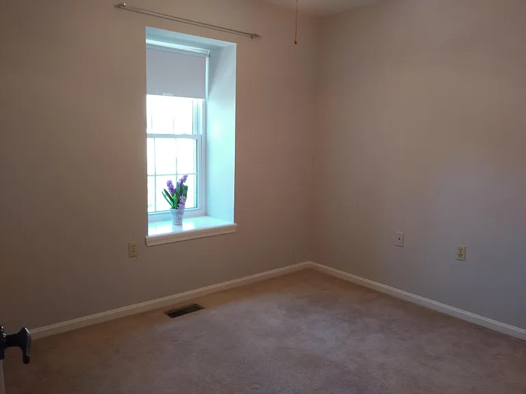 2711 Woodwalk Ct — Photo 14