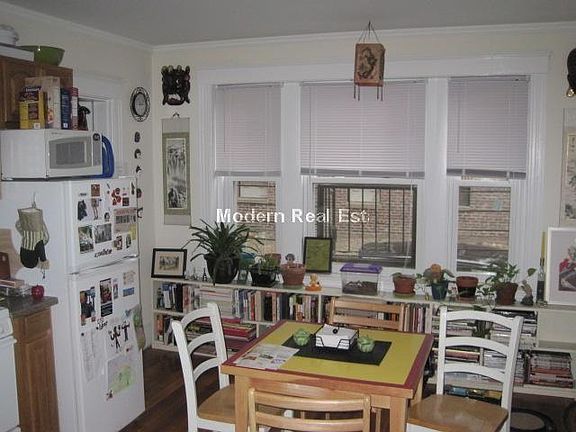 2nd image of 1615 Commonwealth Ave #306