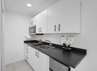 1416 SW 27th St #B, Fort Lauderdale, FL 33315