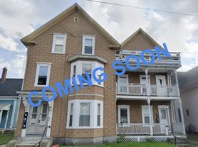 31 Pennacook St, Manchester, NH