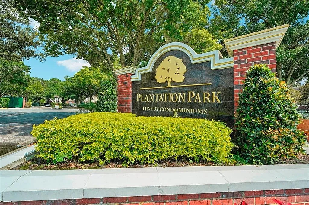 1 bed, 1.0 bath, 915 sqft, $1,500 — Photo 1