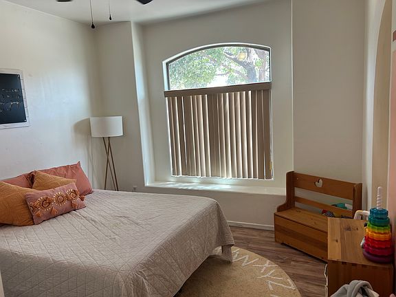 3rd image of 5732 W Cactus Garden Dr