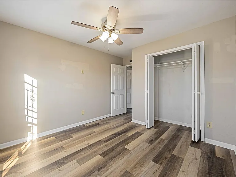 14515 Merry Meadow Dr — Photo 16