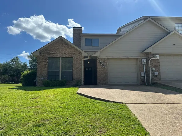 5885 Creekside Cir, Tyler, TX 75703