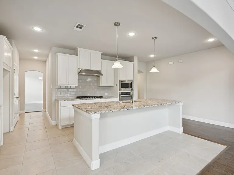 16400 Olmstead Park Blvd — Photo 10