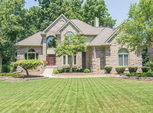 24417 Nantucket Dr, Novi, MI 48374