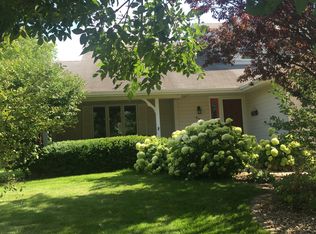 402 6th St NW, Altoona, IA 50009