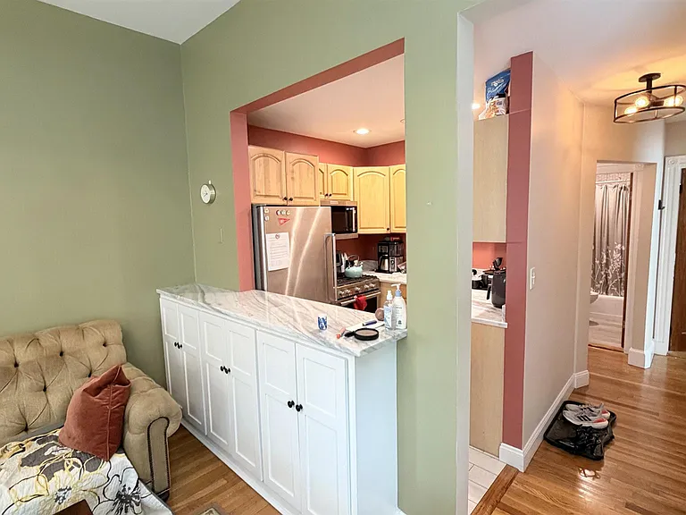 36 Walnut St #1 — Photo 19