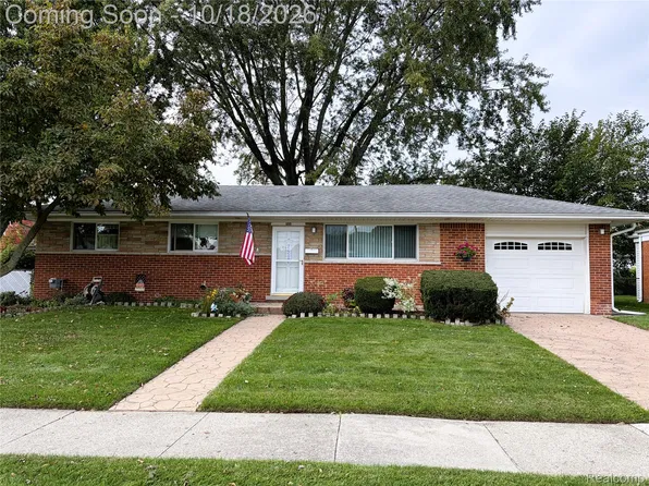 6901 Bison St, Westland, MI 48185