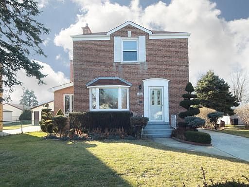 1st image of 2222 Kensington Ave