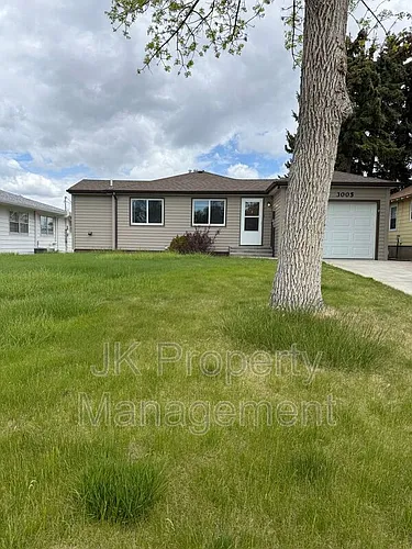 3005 7th Ave N Photo 1