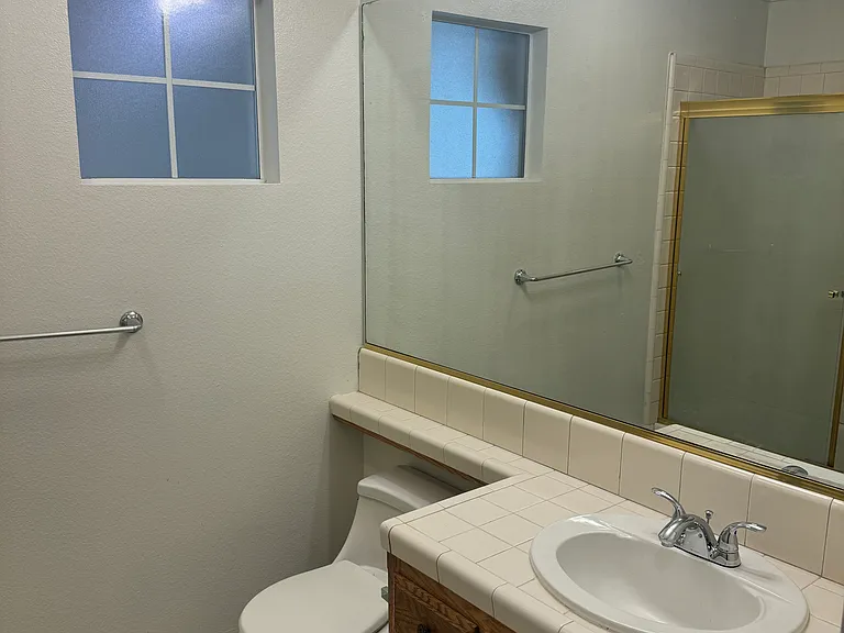 7270 N Gorma Ave — Photo 30