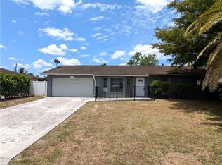 2901 44th St SW, Naples, FL 34116