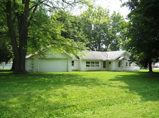 1308 W South 4th St, Shelbyville, IL
