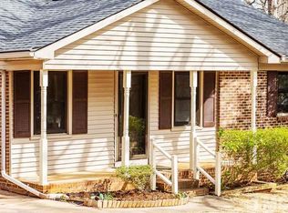 7616 Idolbrook Ln, Raleigh, NC 27615