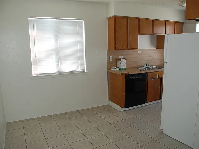 3303 Vintage Hills Cv — Photo 8