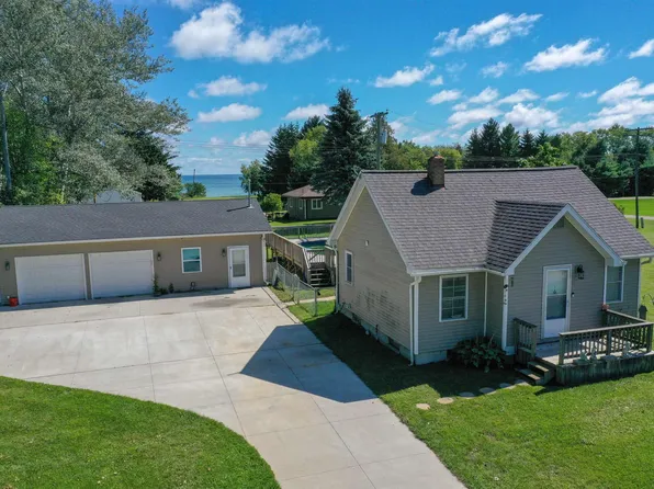 8124 3rd St, Forestville, MI 48434