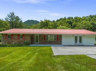 4002 Lower Copper Creek Rd, Castlewood, VA 24224