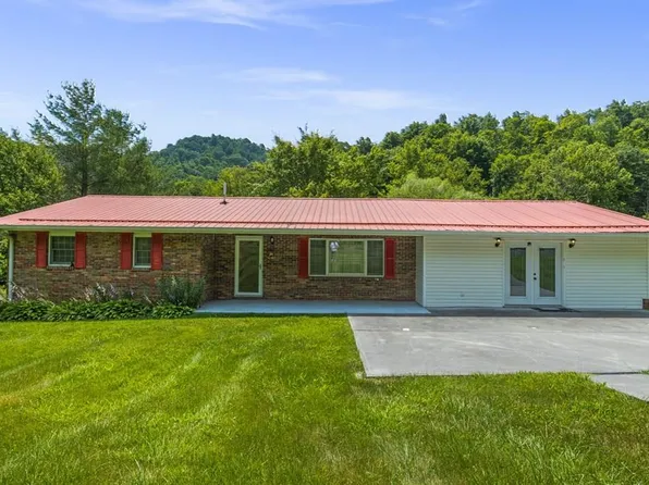 4002 Lower Copper Creek Rd, Castlewood, VA 24224