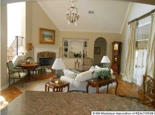 8314 Kings Crossing Dr, Olive Branch, MS 38654