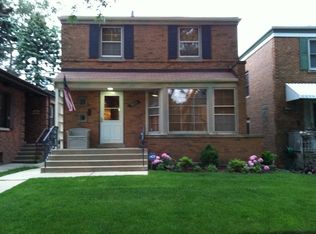 2929 W Fargo Ave, Chicago, IL 60645