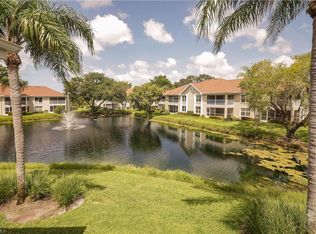 9852 Luna Cir #B-204, Naples, FL 34109