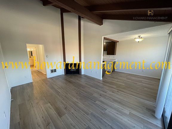 3rd image of 9400 National Blvd APT 8