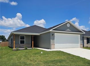 2620 E Gila Way, Fayetteville, AR 72701